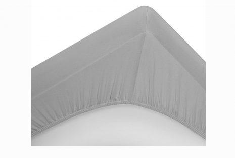 Go for a fitted cotton standard crib sheet so that the crib sheet fits snugly to the crib mattress for a safe sleep. | How Many Crib Sheets Do I Need | Baby Journey 