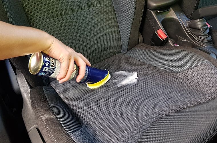 Spot clean car seat after the mess to prevent hardcore stains! - How to clean baby car seats | Baby Journey 