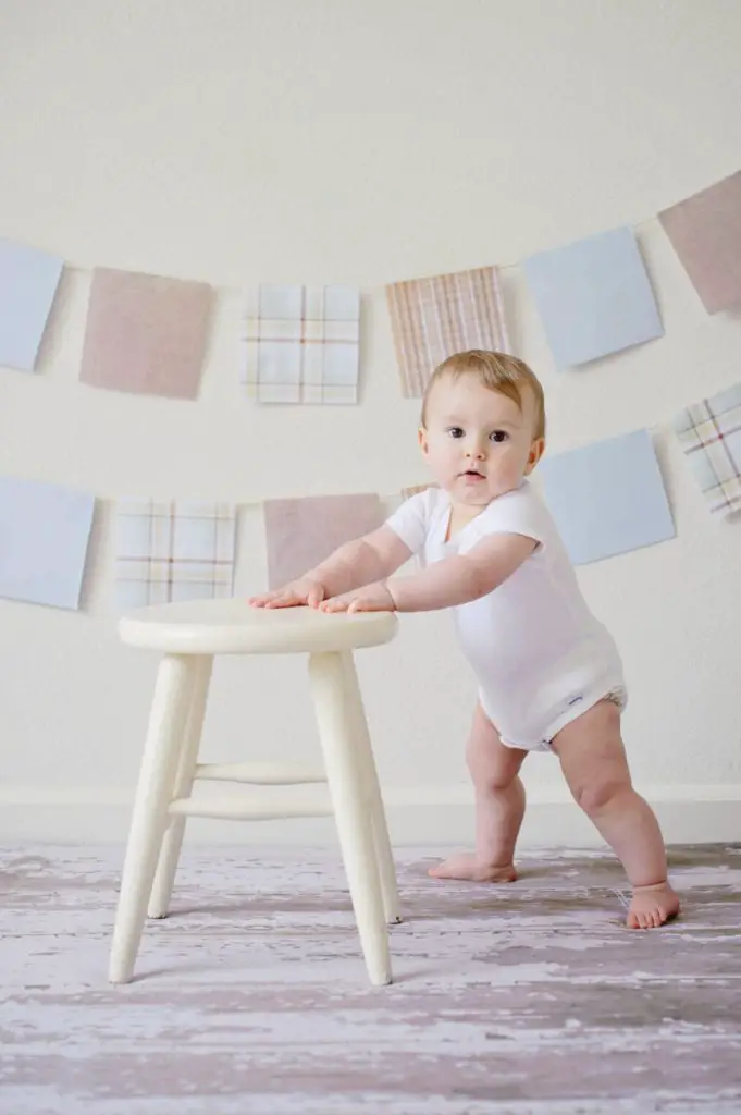 Ronan - Gentle Boy Names | Baby Journey Blog