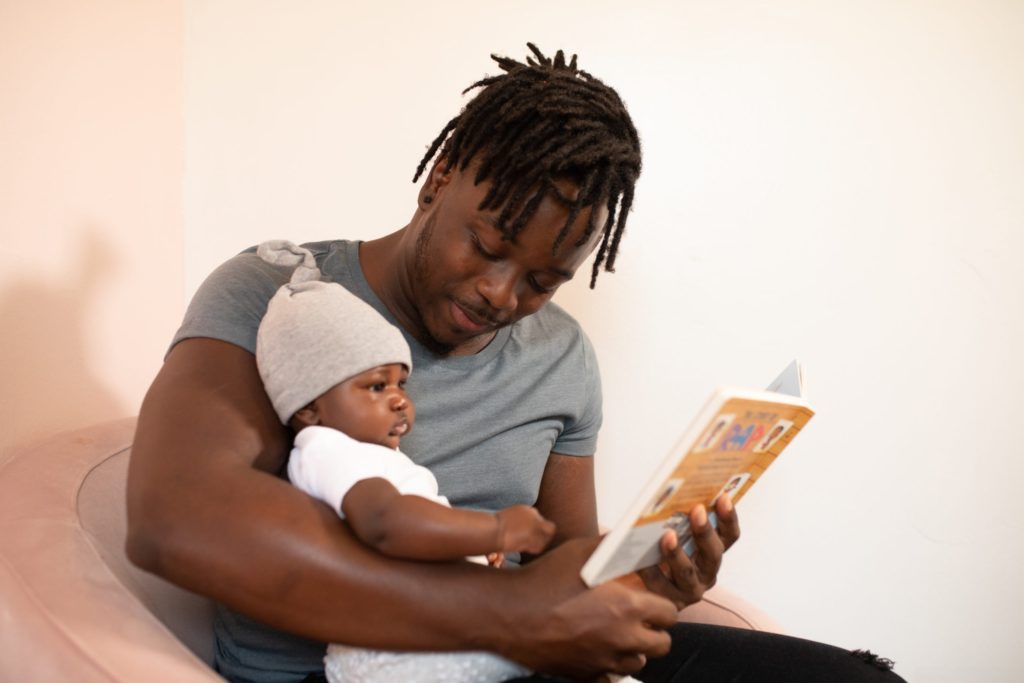 Reading to baby - When do babies start talking - Baby Journey blog