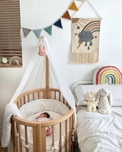 Baby sleep in round crib | Baby Journey