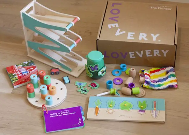 Lovevery The Play Kit | Montessori Nursery Ideas | Baby Journey
