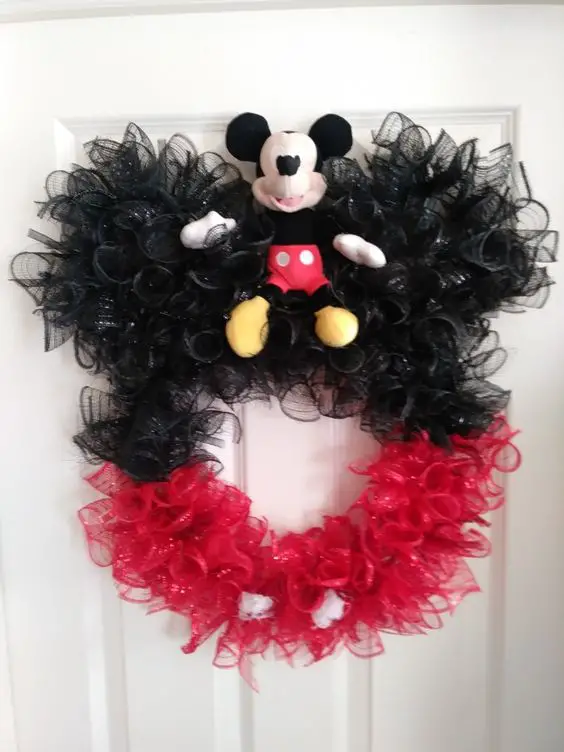Disney themed photobooth and props – Best Disney Themed Baby Shower Ideas - Baby Journey