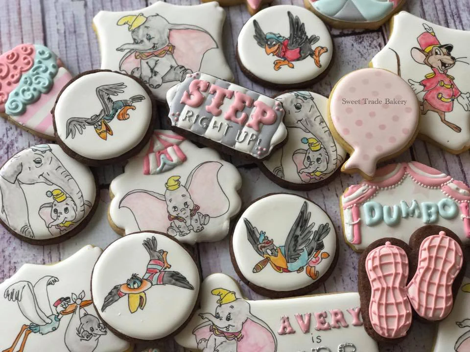 Disney Dumbo cookies – Best Disney Themed Baby Shower Ideas - Baby Journey