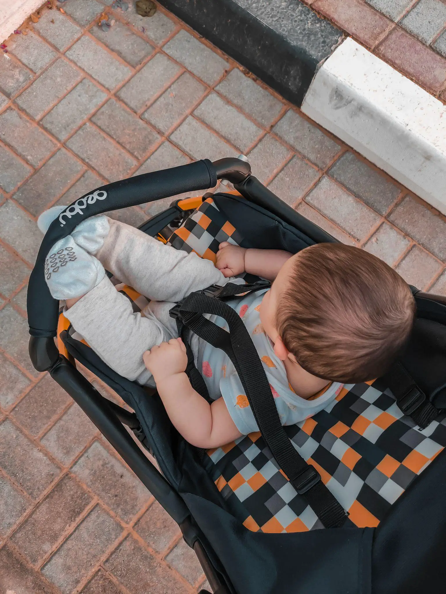 Baby Sitting in a Modular Stroller | Best Reversible Stroller | Baby Journey
