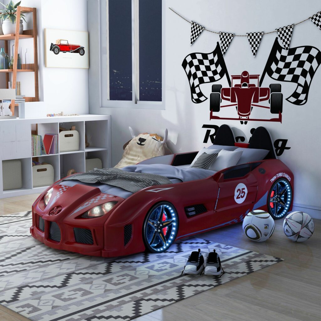 Toddler boy's room with transportation theme - Toddler Boy Room Ideas - Baby Journey