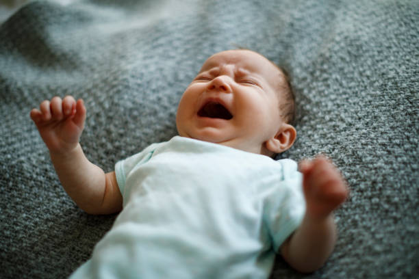Baby crying when farting - Why Does My Baby Cry When He Farts - Baby Journey  