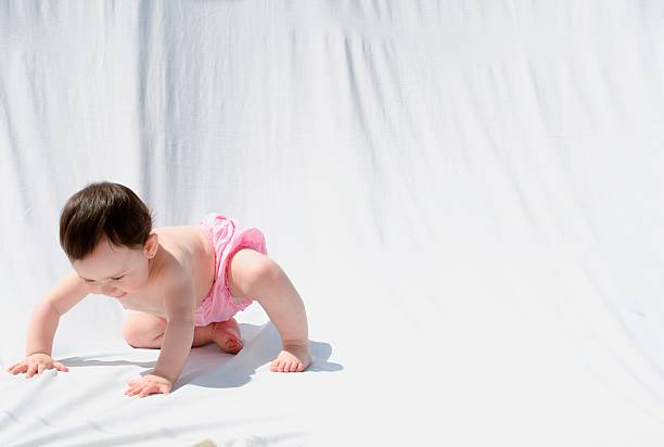 Baby in Asymmetrical Crawling - How to Correct Asymmetrical Crawling - Baby Journey 