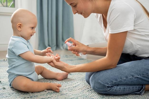 Health Concern - Why Do Babies Rub Their Feet Together - Baby Journey 