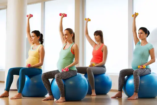 Pregnancy fitness class - fun things to do while pregnant with husband - Baby Journey parenting blogs